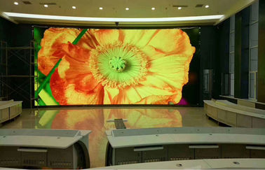 ² dell'interno SMD2121 del rimorchio P2.5 1200W/M dello schermo del segno della parete di alta definizione LED video