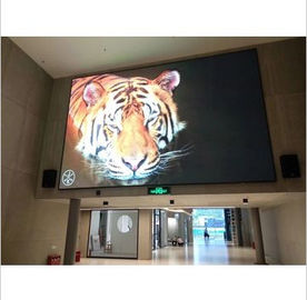 Metta in scena la soluzione di pubblicità principale dell'interno locativa P3 200 dello schermo - consumo di energia del pannello 800W